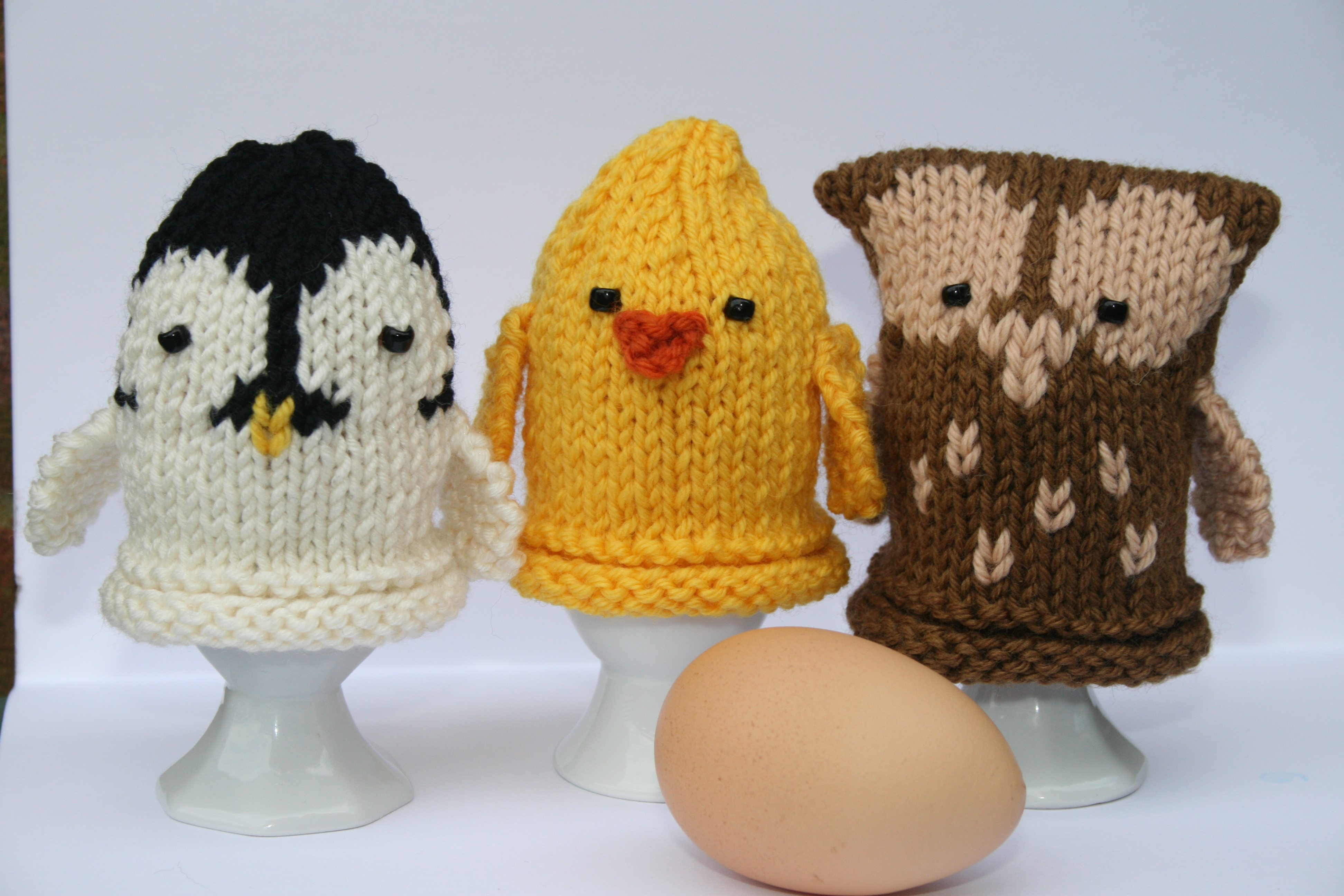 Egg Cosies Knitting Pattern Free Egg Cozy Sleakeknits