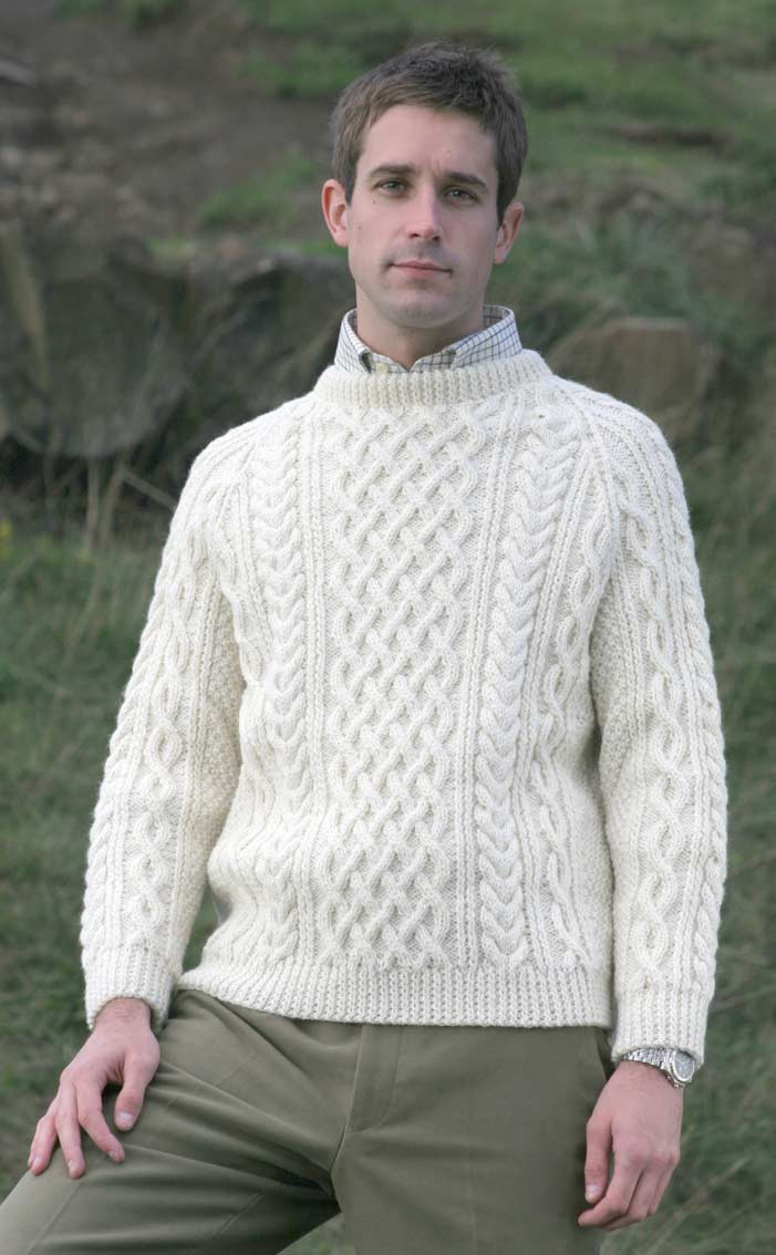 Aran Knit Cardigan Pattern Mens Hand Knitted Luxury Aran Sweater Torridon Clan Scotweb