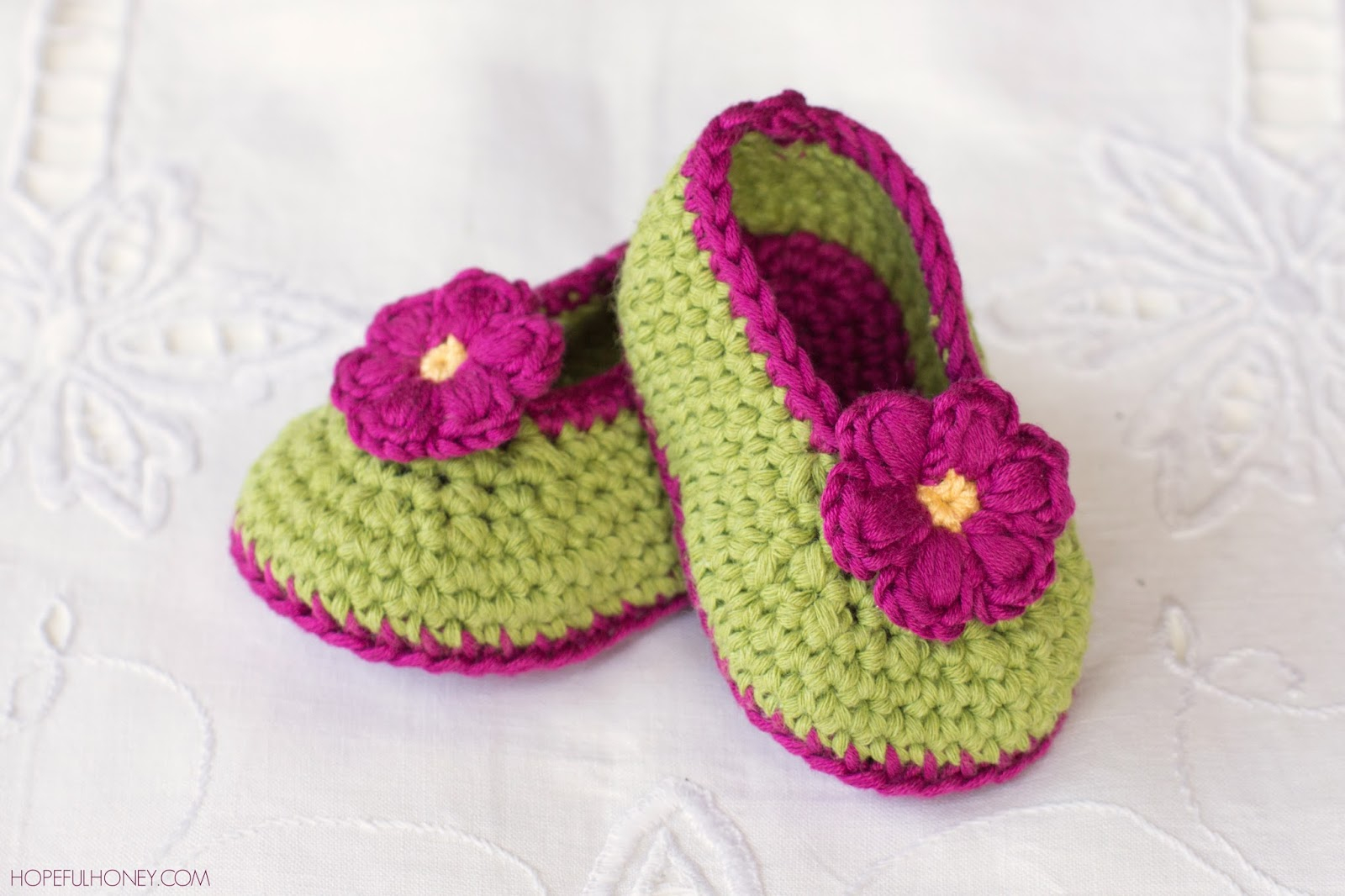 Basic Baby Booties Knitting Pattern Easy To Make Crochet Booties Crochet And Knitting Patterns 2019