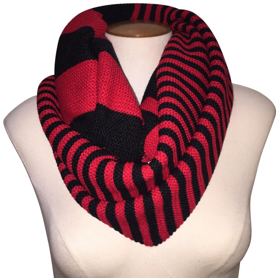 Chunky Knit Infinity Scarf Pattern Red Black Chunky Two Tone Colorblock Knit Infinity Scarfwrap 48 Off Retail