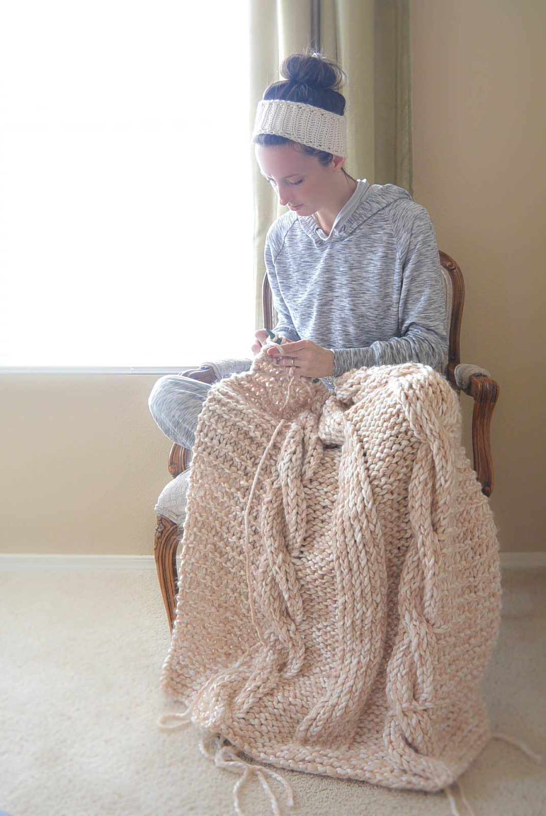 Chunky Wool Throw Knitting Pattern Endless Cables Chunky Knit Throw Pattern Mama In A Stitch