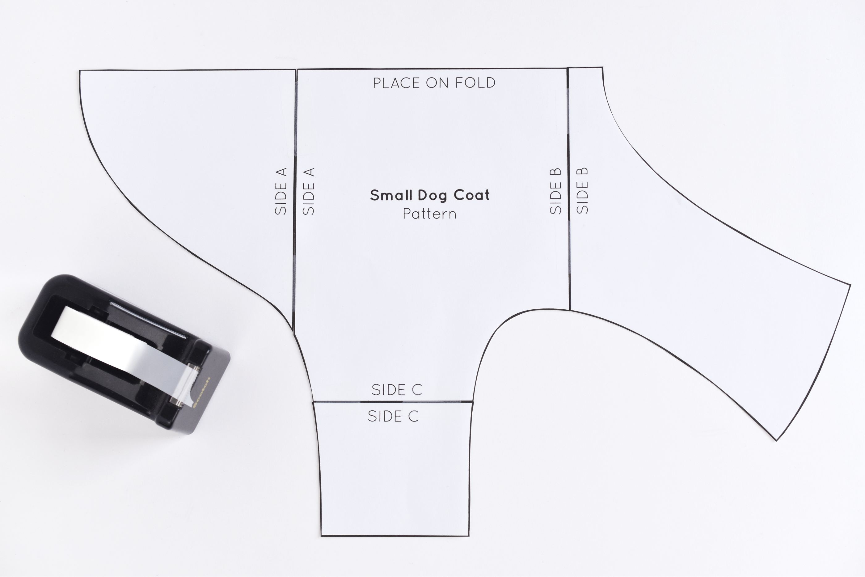 Easy Knitting Pattern For Dog Coat Free Sewing Pattern For A Warm Weatherproof Dog Coat