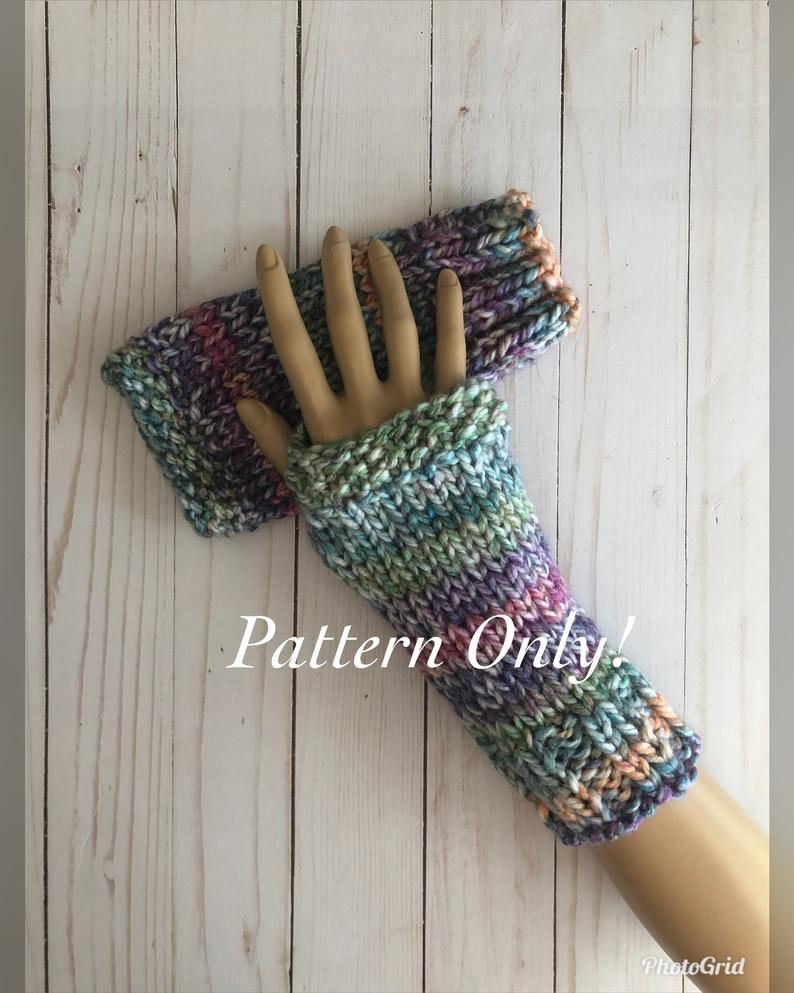 Easy To Follow Knitting Patterns Wrist Warmers Pattern Knitting Patterns Eady Patterns Beginner Patterns Arm Warmer Patterns Knitting Patterns Easy To Follow Patterns