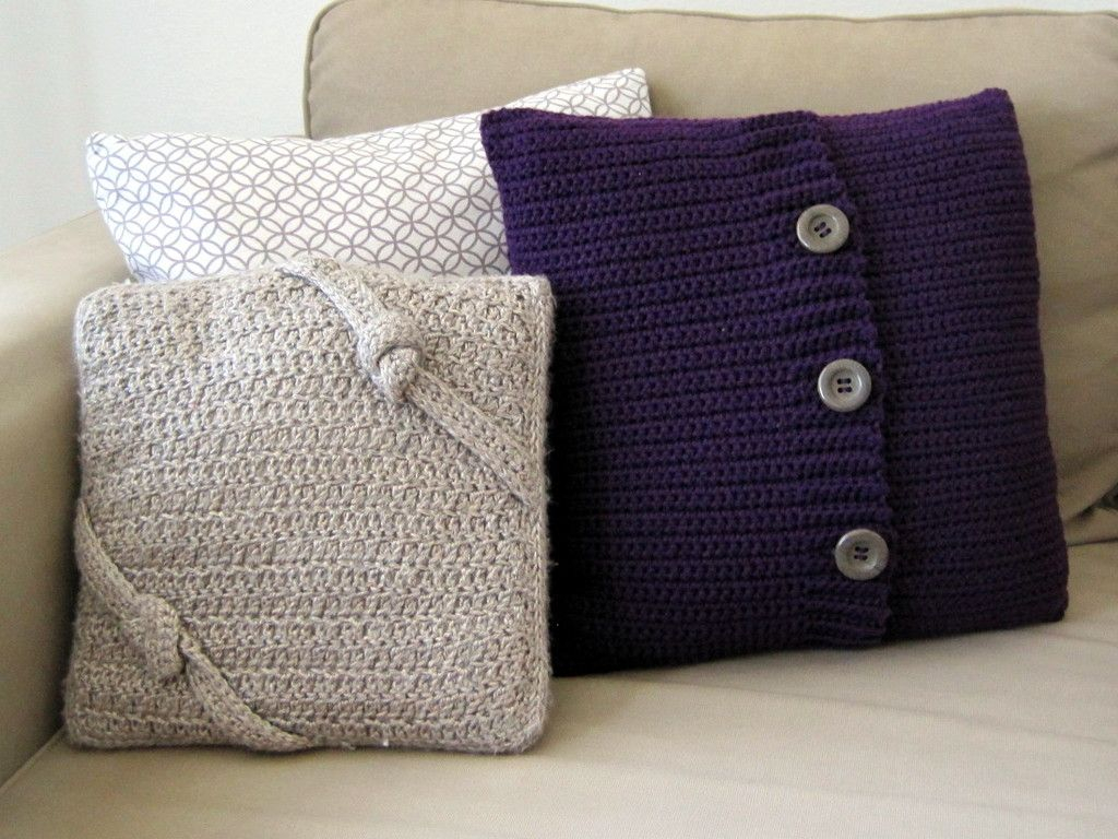 Free Cushion Cover Knitting Pattern Crochet Button Pillow Free Crochet Pattern