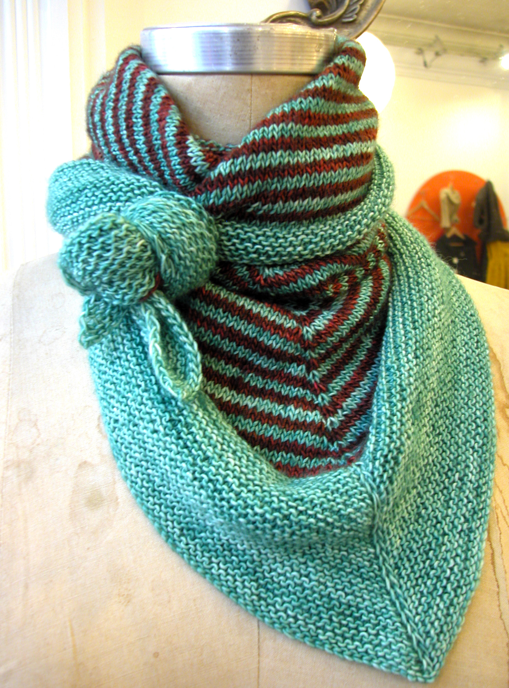 Free Easy Knitting Scarf Patterns For Beginners Triangular Scarf The Knit Cafe
