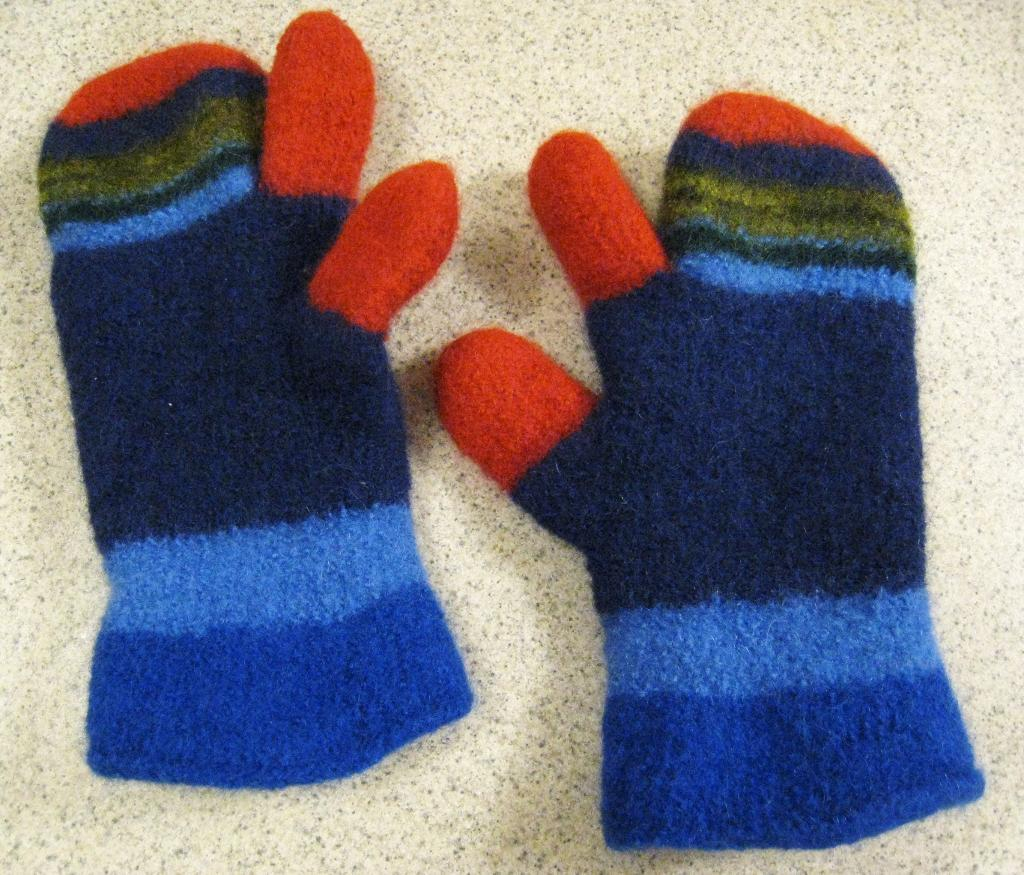 Free Knitted Glove Patterns 10 Free Mitten Patterns To Knit