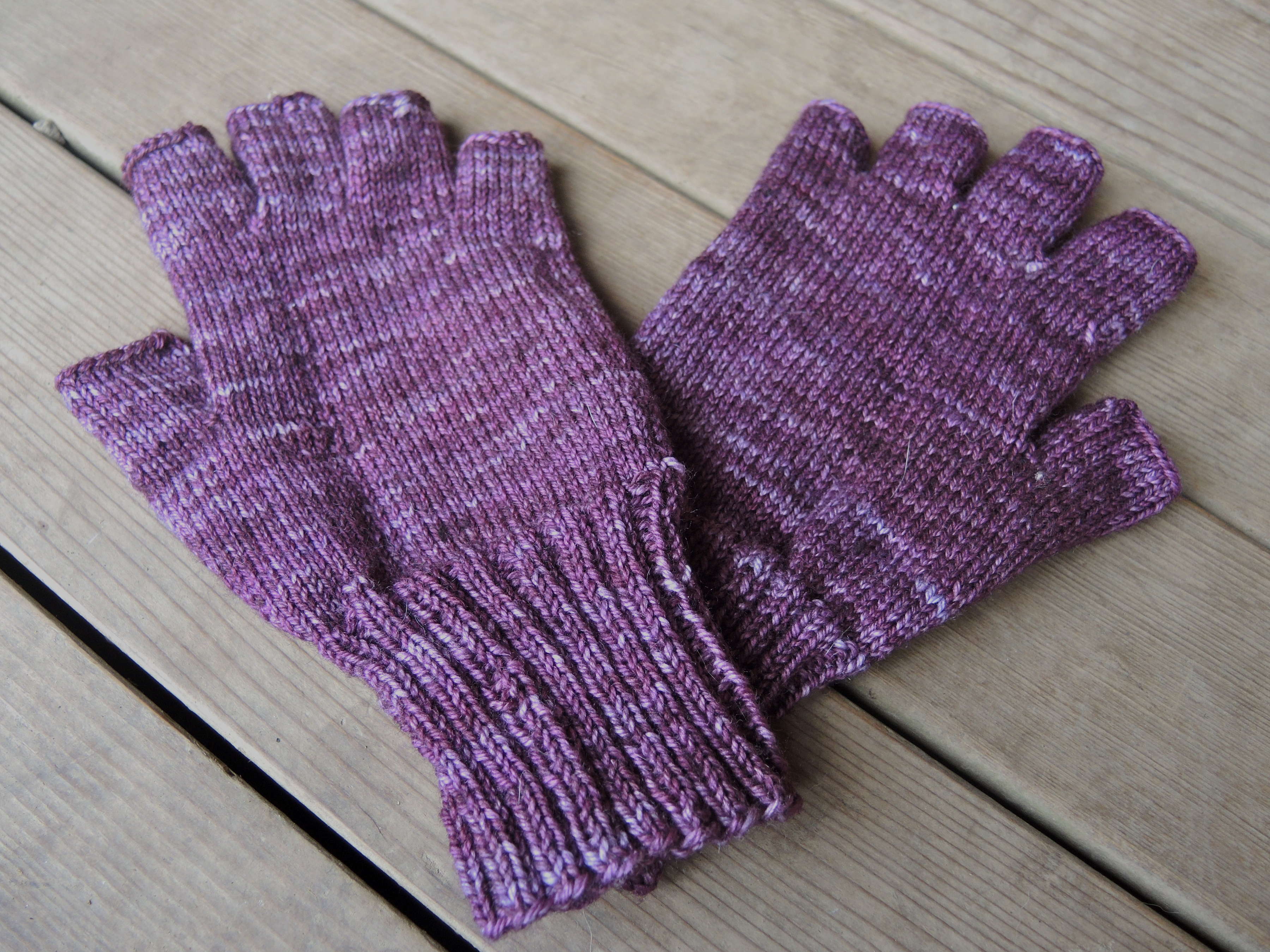 Free Knitted Glove Patterns Violeta Fingerless Gloves Blueberry Hill Crafting