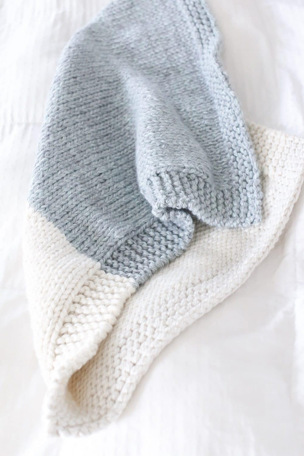 Free Knitting Patterns For Baby Blankets 4 Skein Knit Heirloom Ba Blanket The Sweeter Side Of Mommyhood