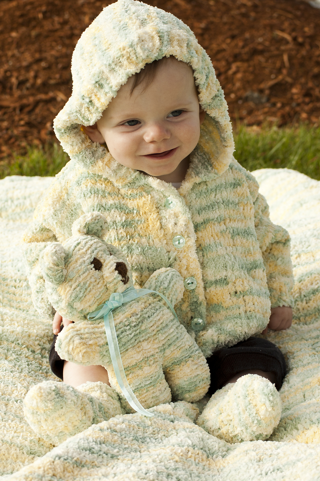 Free Knitting Patterns For Baby Sets Ba Layette Set Knitting Patterns In The Loop Knitting