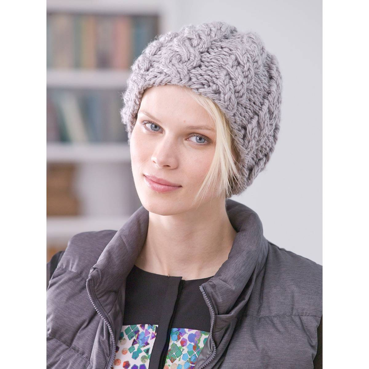 Free Knitting Patterns For Hats Uk Free Pattern Lion Brand Hometown Usa Cabled Hat L32325 Hobcraft