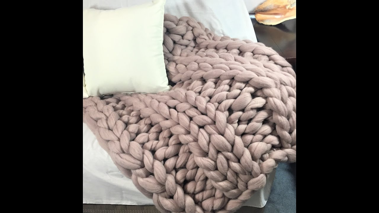 Free Knitting Patterns For Super Chunky Yarn How To Arm Knithand Knit A Super Chunky Merino Wool Blanket Ribbing Knitting With Becozi