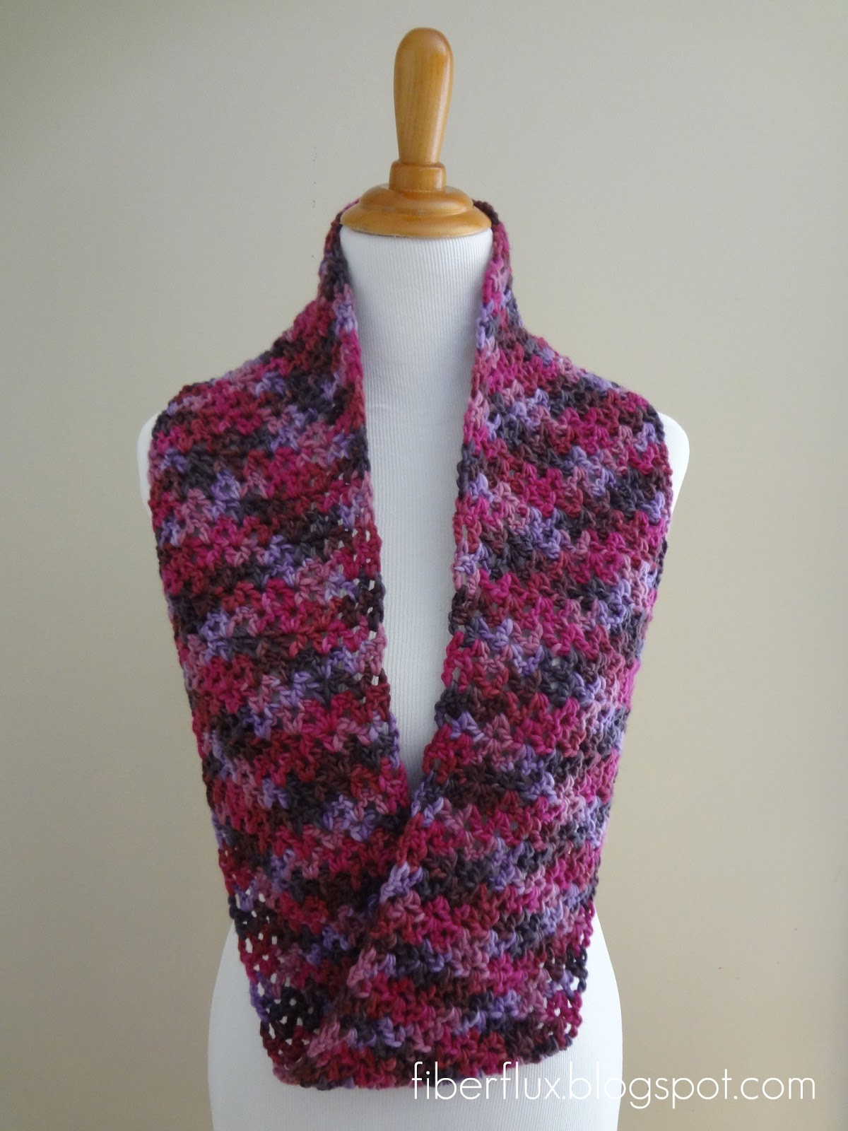 Free Mobius Scarf Knitting Pattern Fiber Flux Free Crochet Patterngelato Infinity Scarf