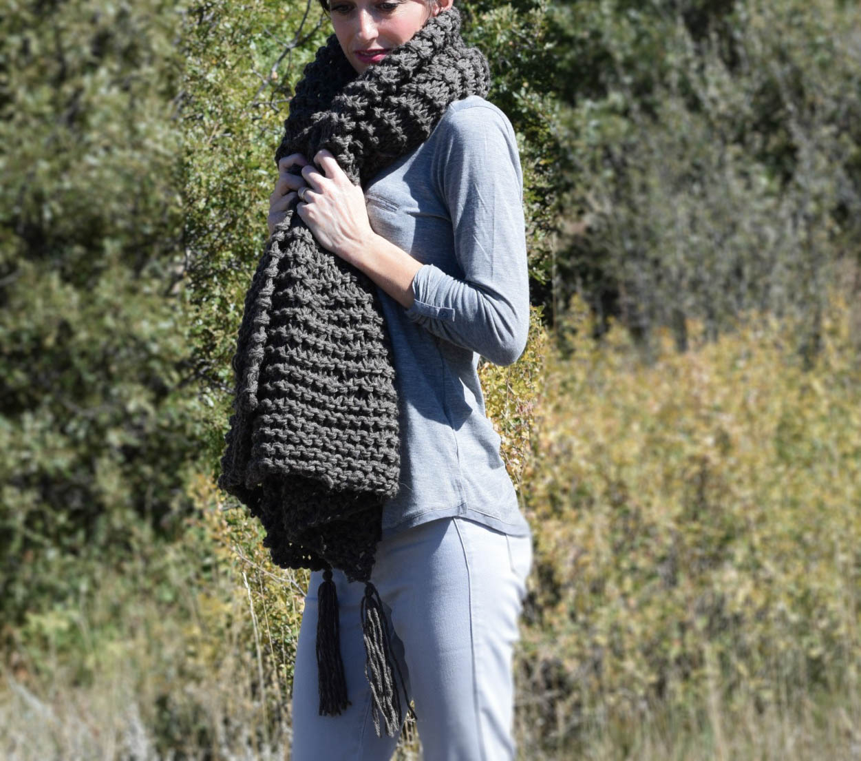 Free Patterns For Knitted Shawls Big Beginner Knit Shawl Scarf Pattern Mama In A Stitch