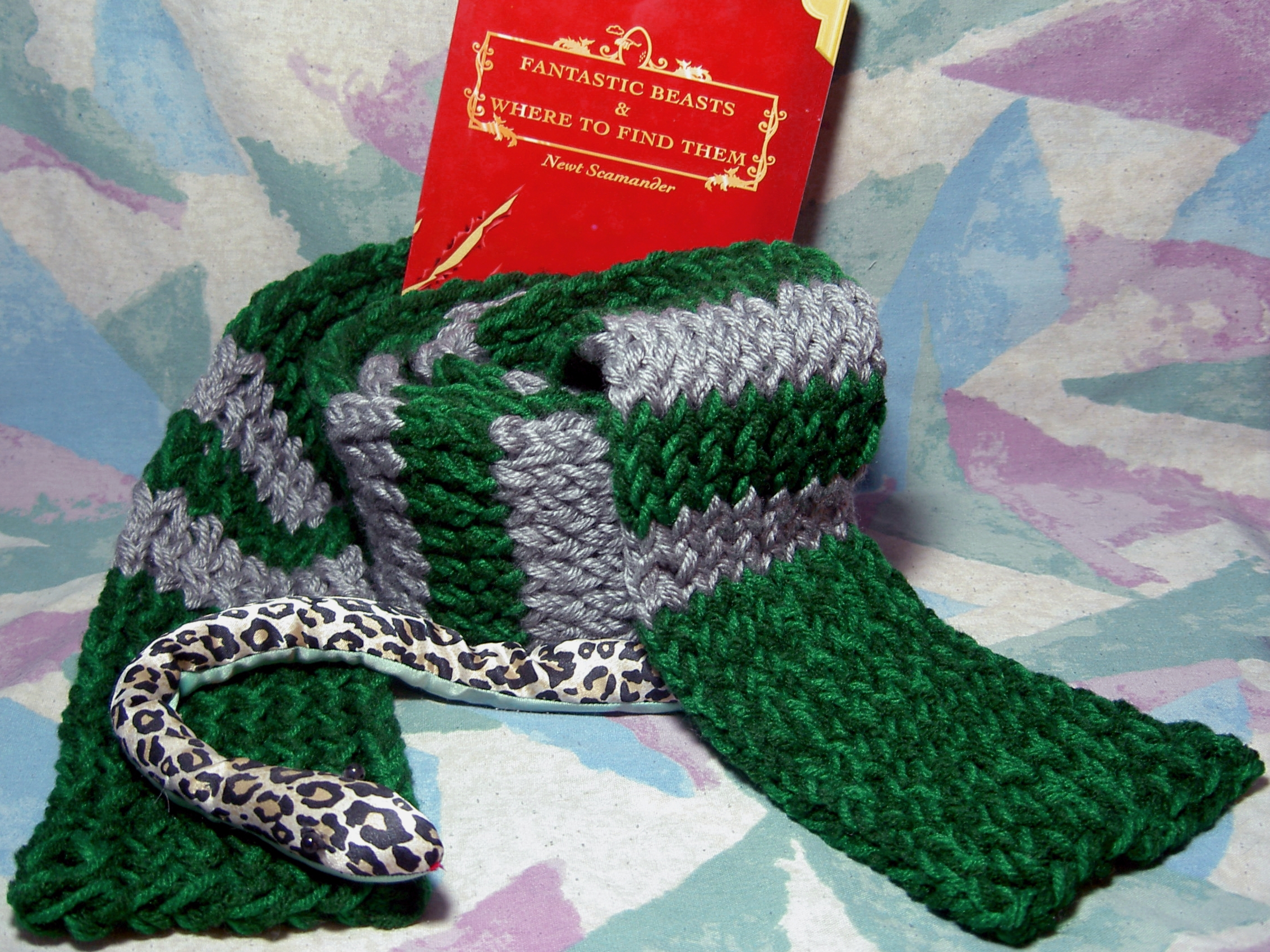 Hogwarts House Scarf Knitting Pattern Harry Potter Inspired Knitted Hogwarts House Scarf