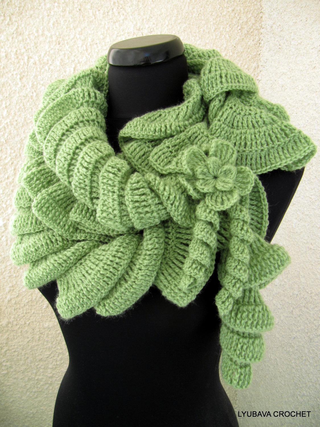 How To Knit A Ruffle Scarf Free Pattern 9 Crochet Patterns For Scarves Free Fiber Flux Free Crochet