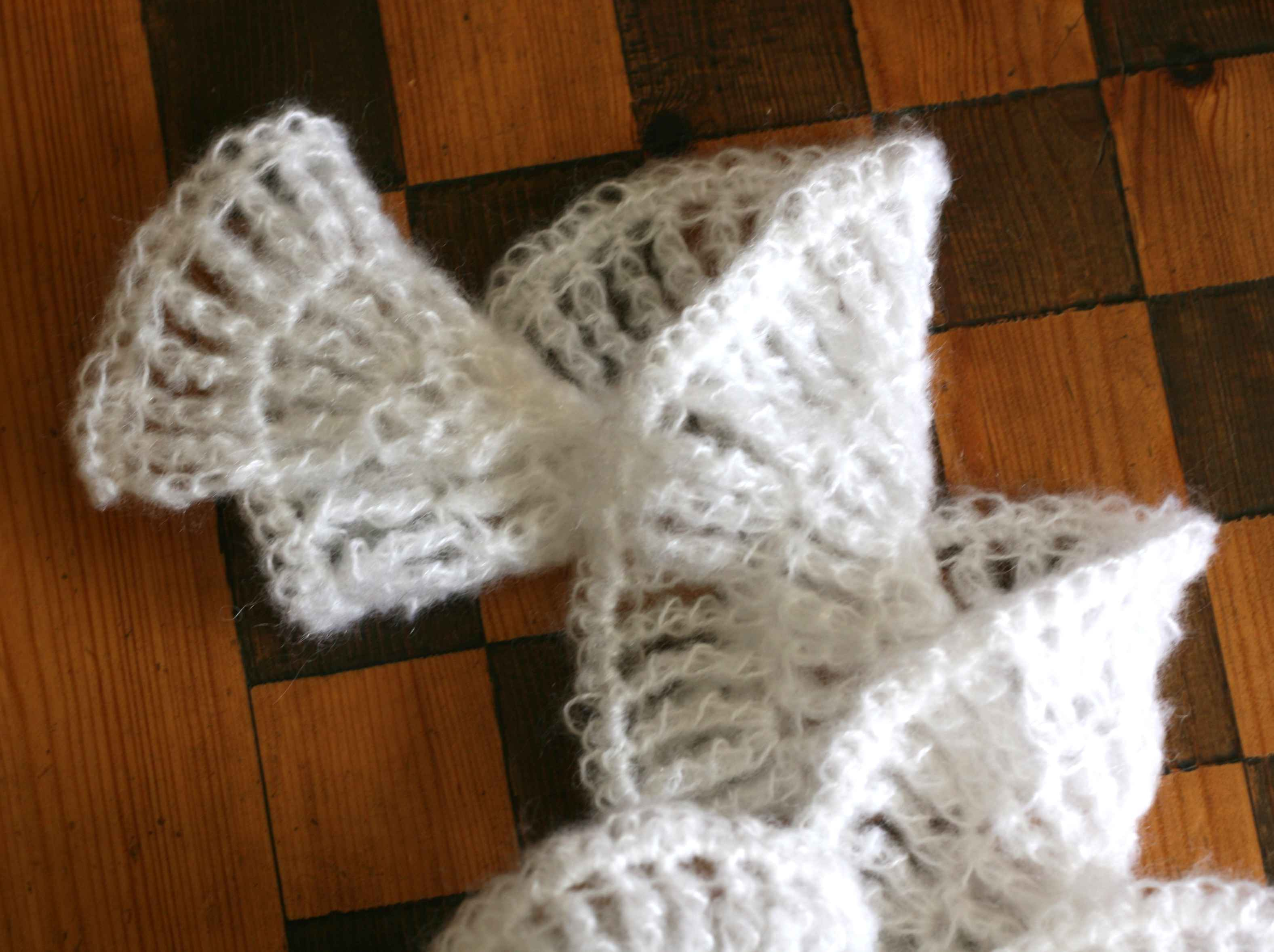 How To Knit A Ruffle Scarf Free Pattern Cascade Scarf A Little Slice Of Life