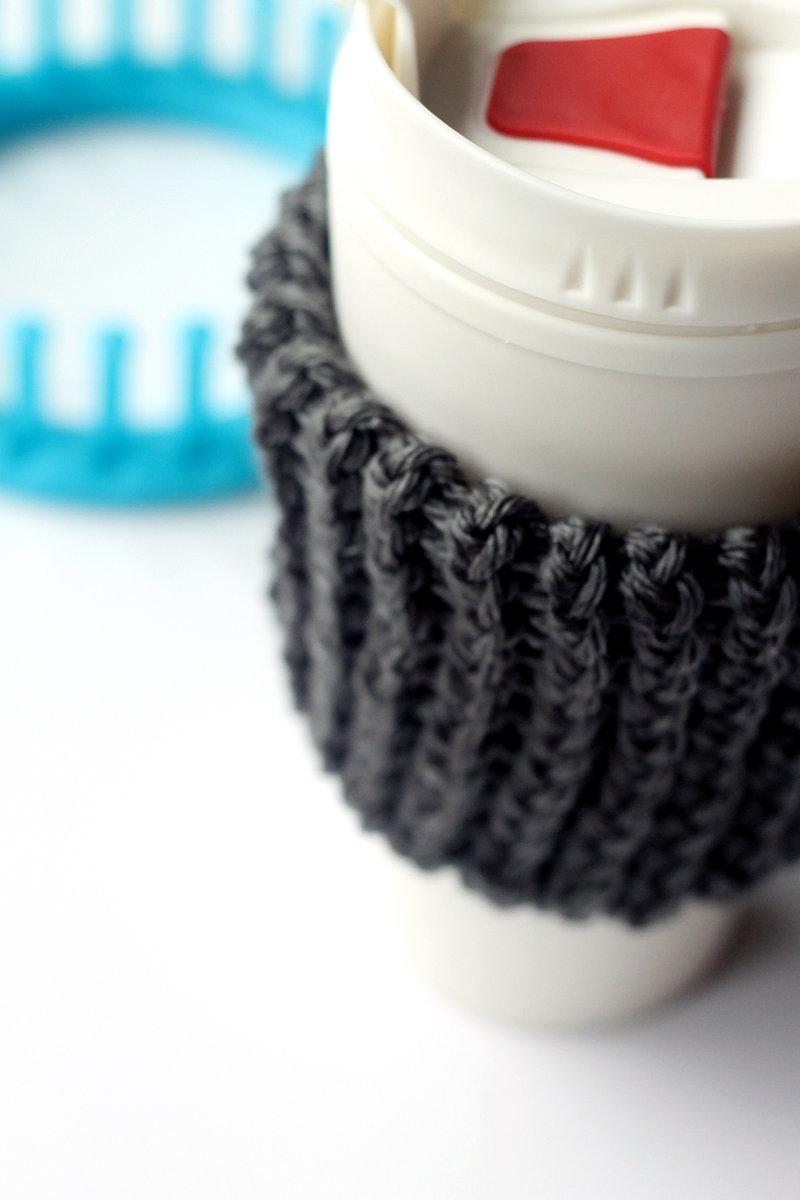 Knit Coffee Cup Sleeve Pattern How To Loom Knit A Coffee Sleeve Crafts Unleashed