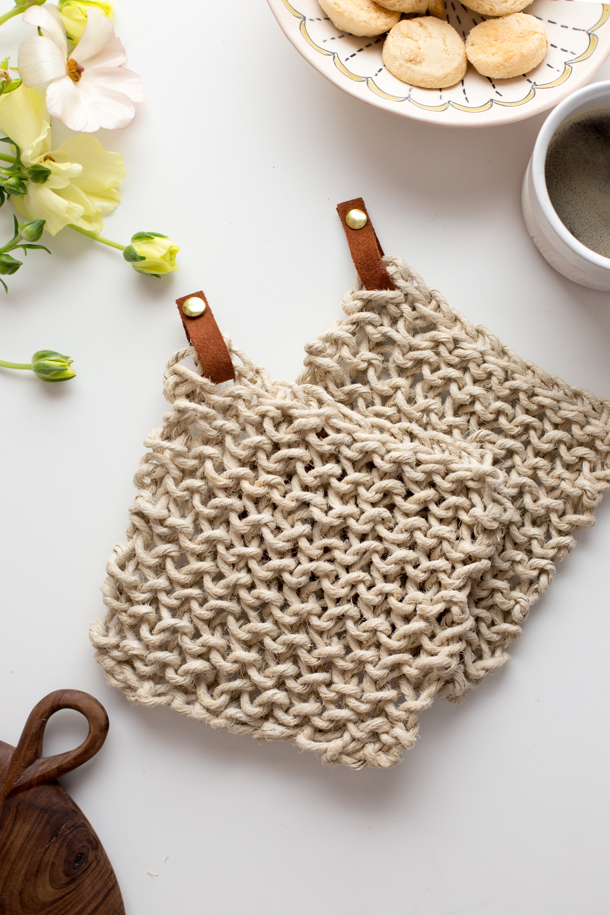 Knit Potholder Patterns Knit Twine Potholder Pattern With Leather Flax Twine