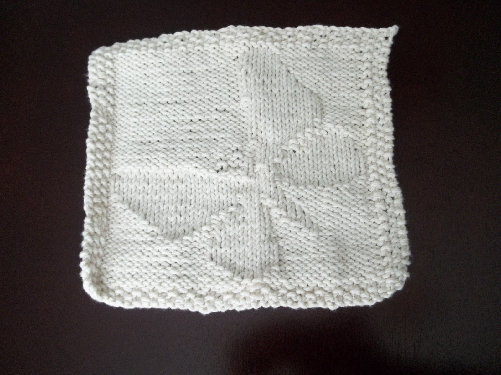 Knitted Butterfly Dishcloth Pattern Butterfly Dishcloth A Dish Cloth Or Scrubber Knitting On Cut Out