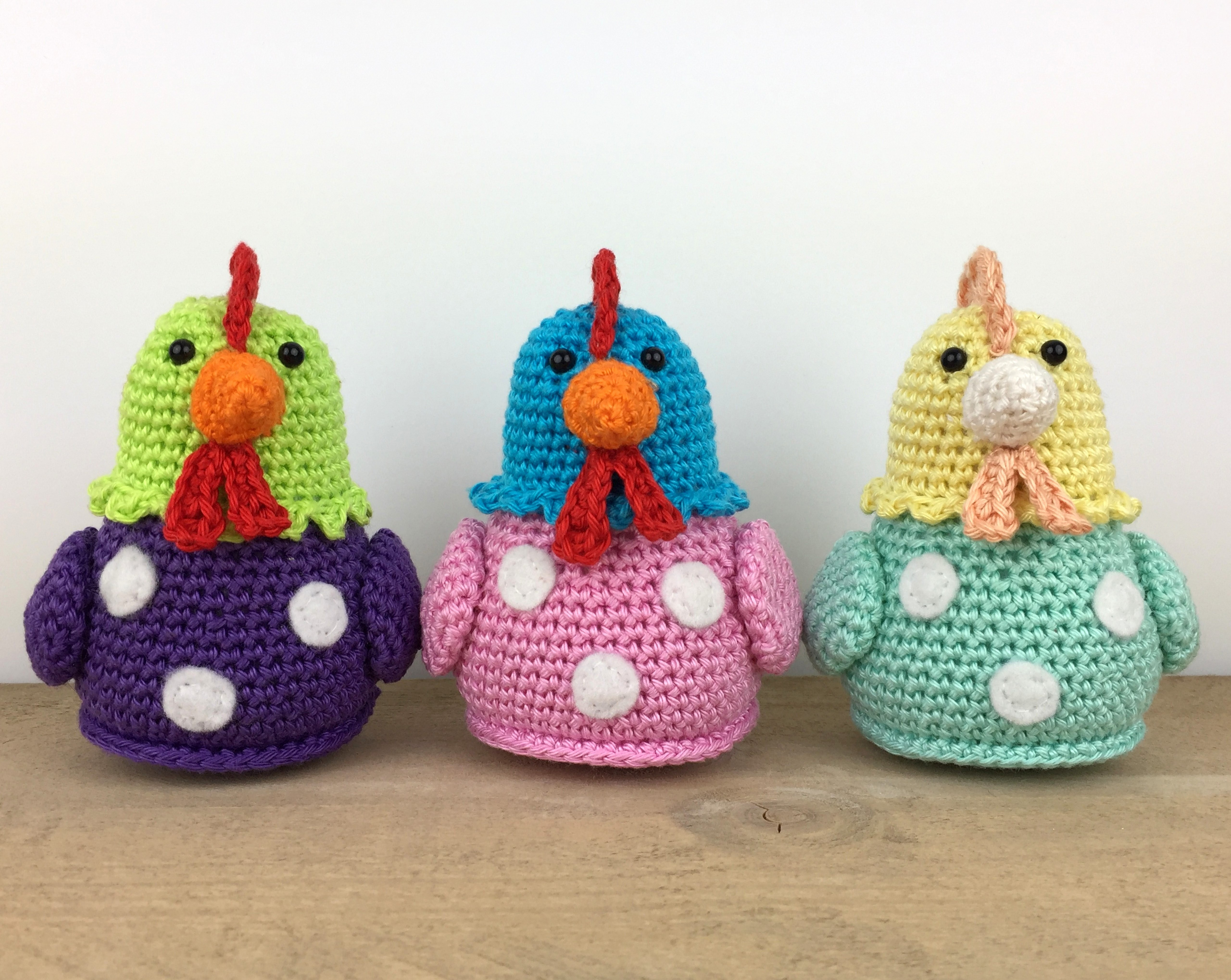 Knitted Hen Pattern Adorable Easter Crochet Chicken Free Patterns Beesdiy