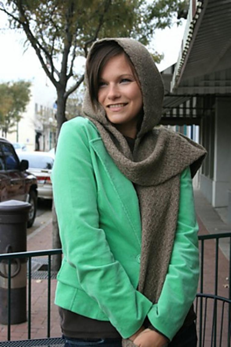 Knitted Hood Scarf Pattern Free Knitting Pattern Bijou Hooded Scarf With Pockets I Sew Free