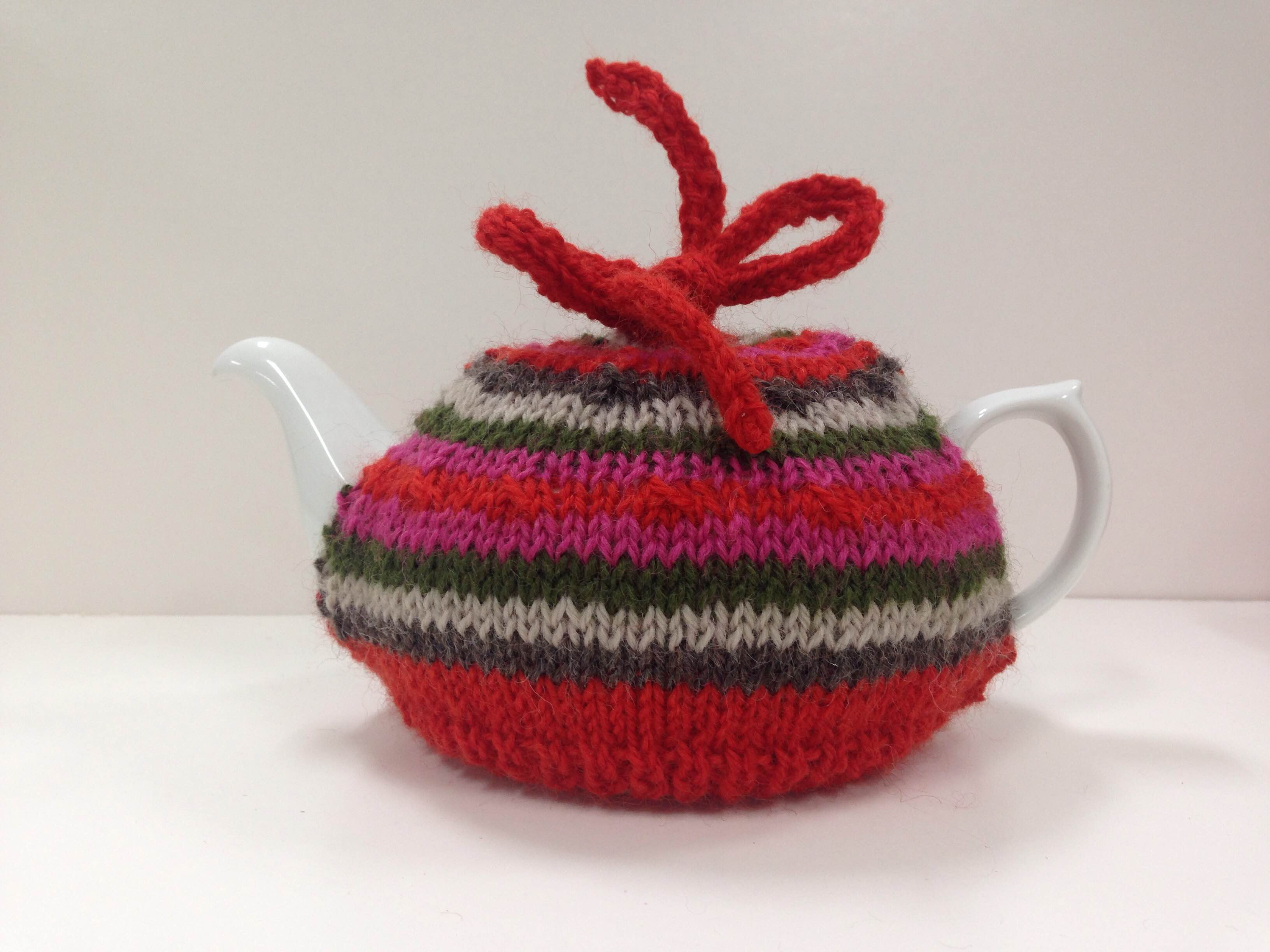 Knitted Tea Cosy Pattern Easy Get Cosy Free Tea Cosy Pattern Lincraft Lincraft