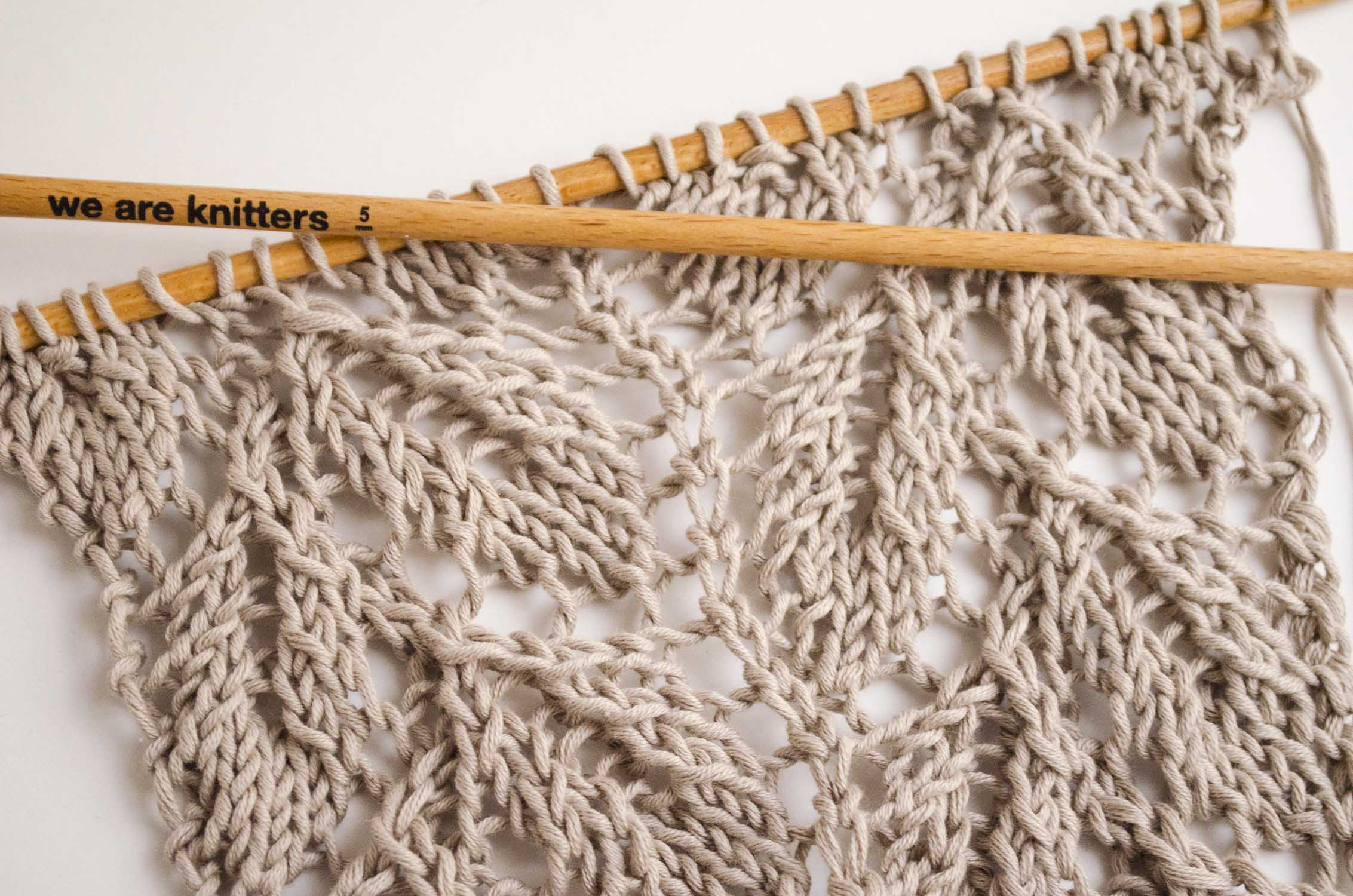 Knitting Leaf Pattern How To Knit Lace Leaf Stitch The Blog Usuk