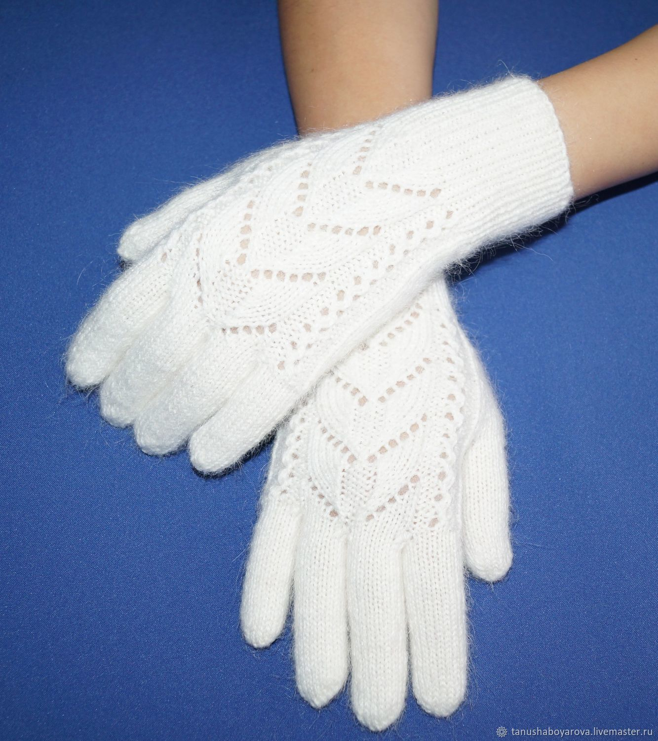Knitting Pattern For Gloves White Fluffy Gloves Knitted Gloves With Lace Pattern Dpactcom Orenburg