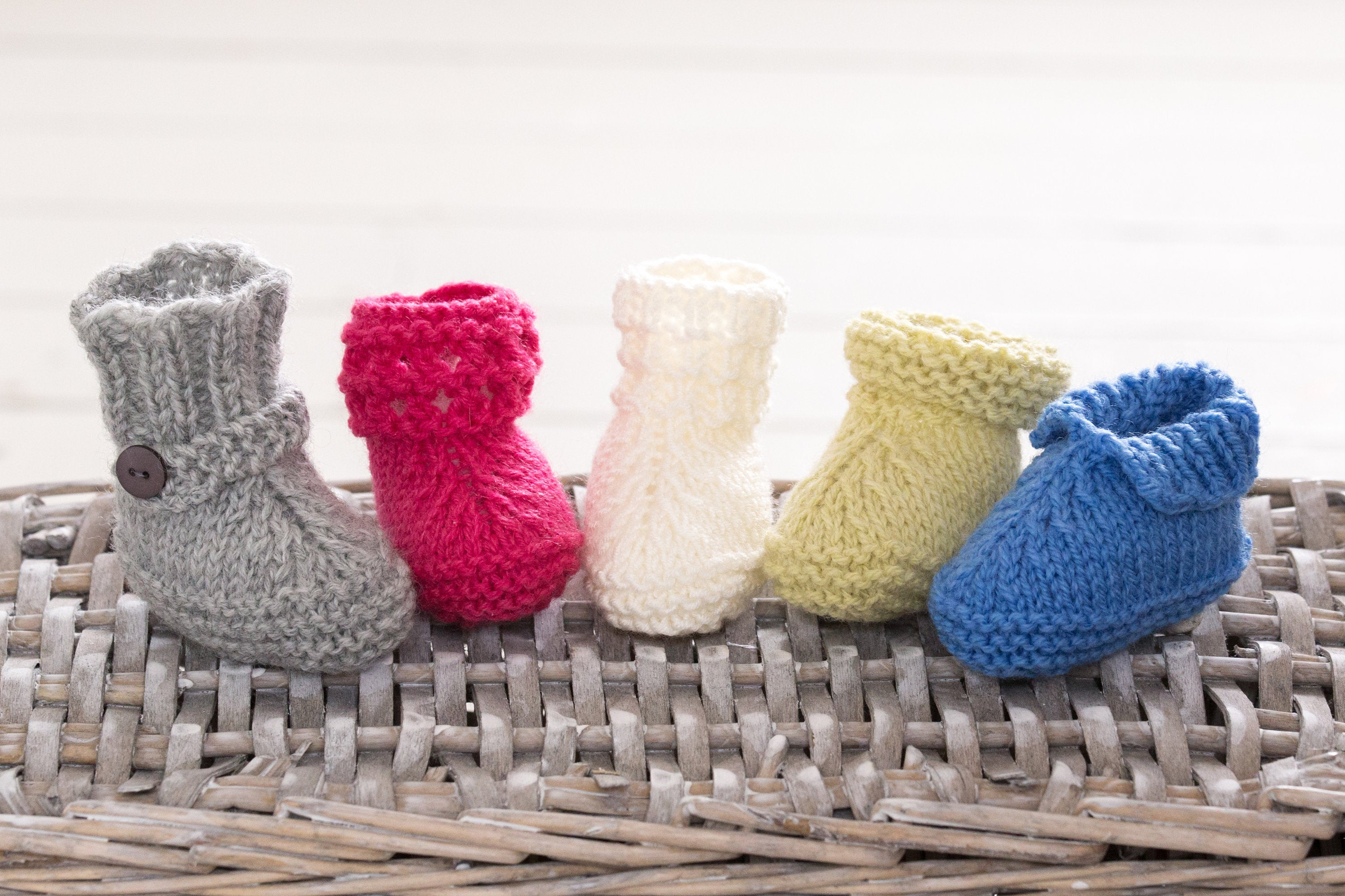 Knitting Patterns For Baby Booties Five Styles Easy Ba Booties Quick Knitting Pattern Babies Shoes Simple Boots Gift Instructions Tutorial