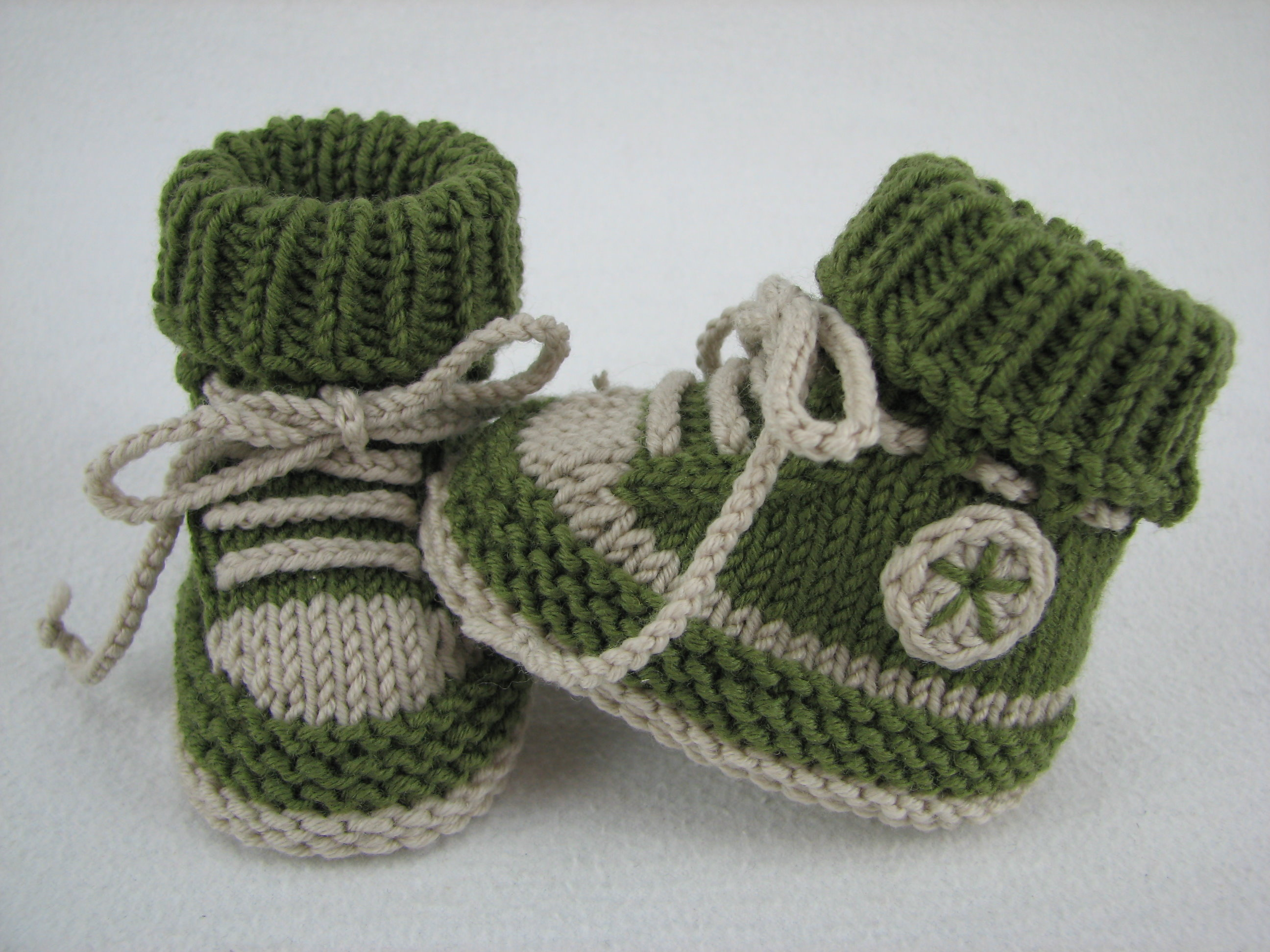 Knitting Patterns For Baby Booties Knitting Pattern Ba Booties My First Sneakers