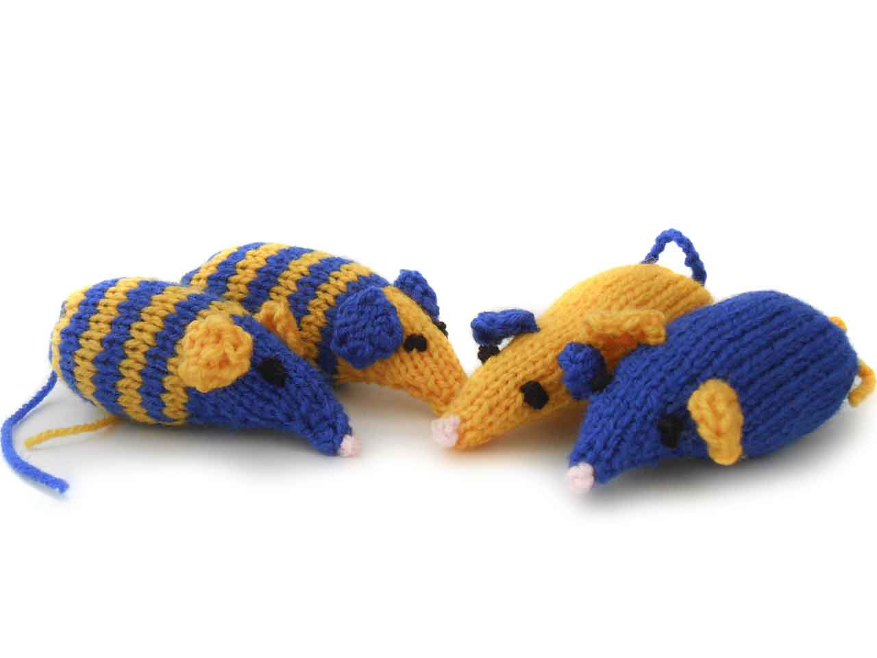 Knitting Patterns For Cat Toys Knitted Catnip Mice Saga