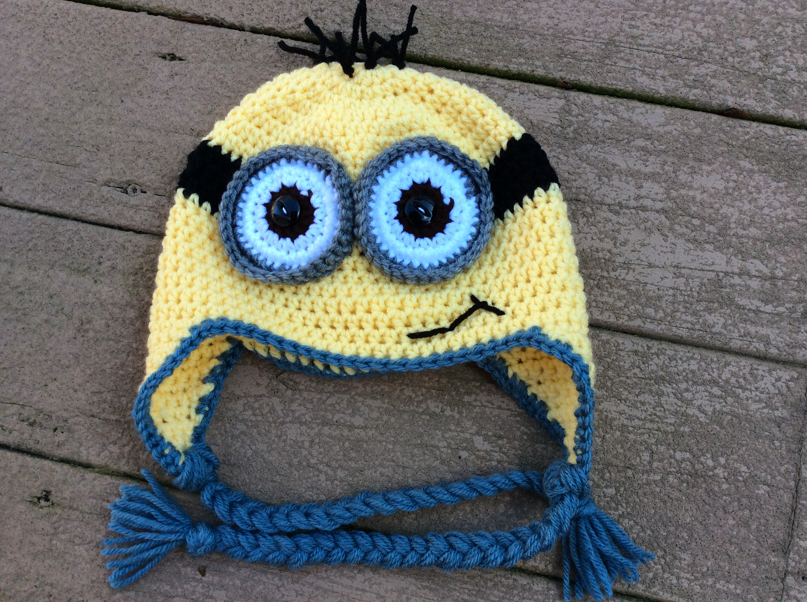 Knitting Patterns For Minion Hats Crochet Minion Hat From Yarnover The Moon