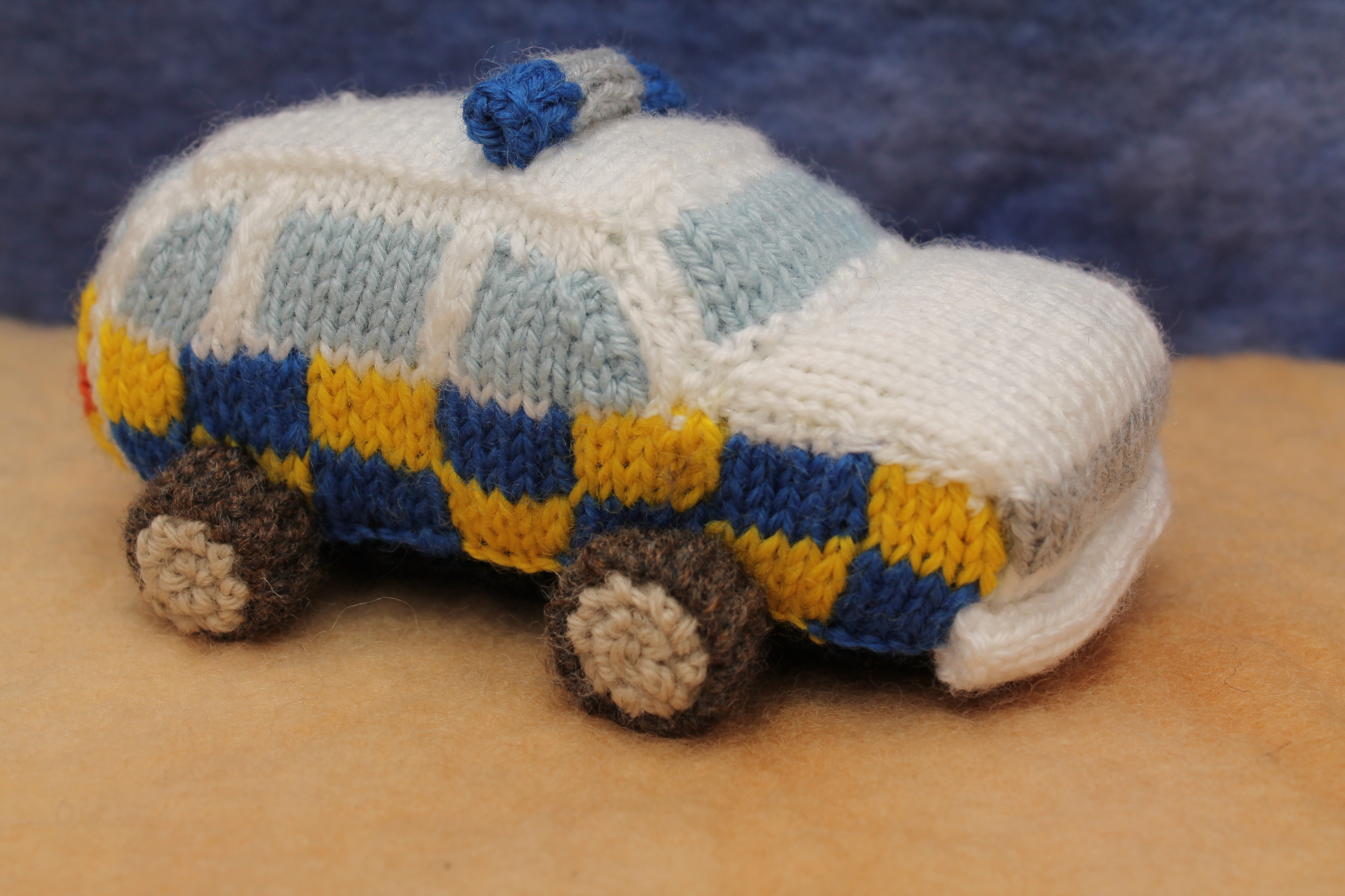 Knitting Patterns For Toys Uk Knitted Uk Police Officers Knits Sachi