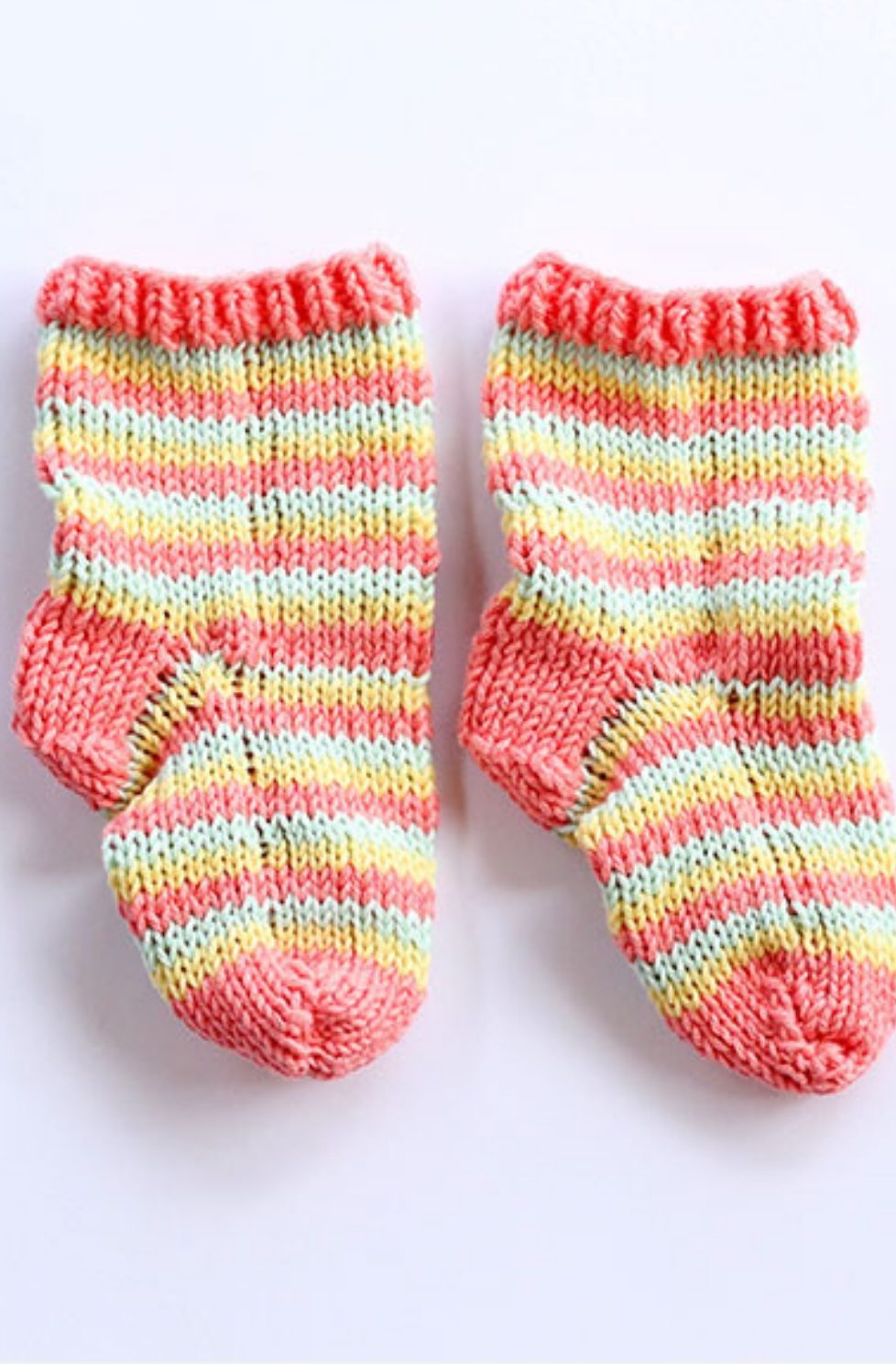 Knitting Sock Patterns For Beginners Ba Socks Pattern Free Knitting Patterns Handy Little Me