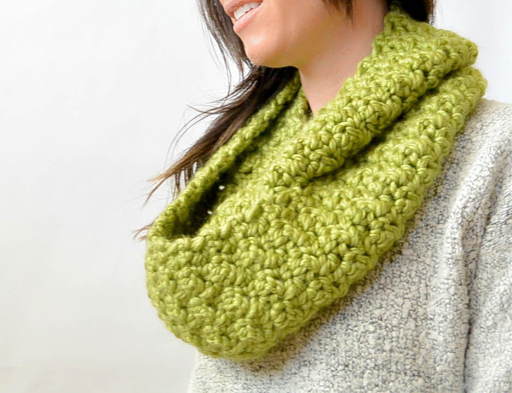 Loop Scarf Knitting Pattern Chunky Squishy Crochet Infinity Scarf Pattern Mama In A Stitch
