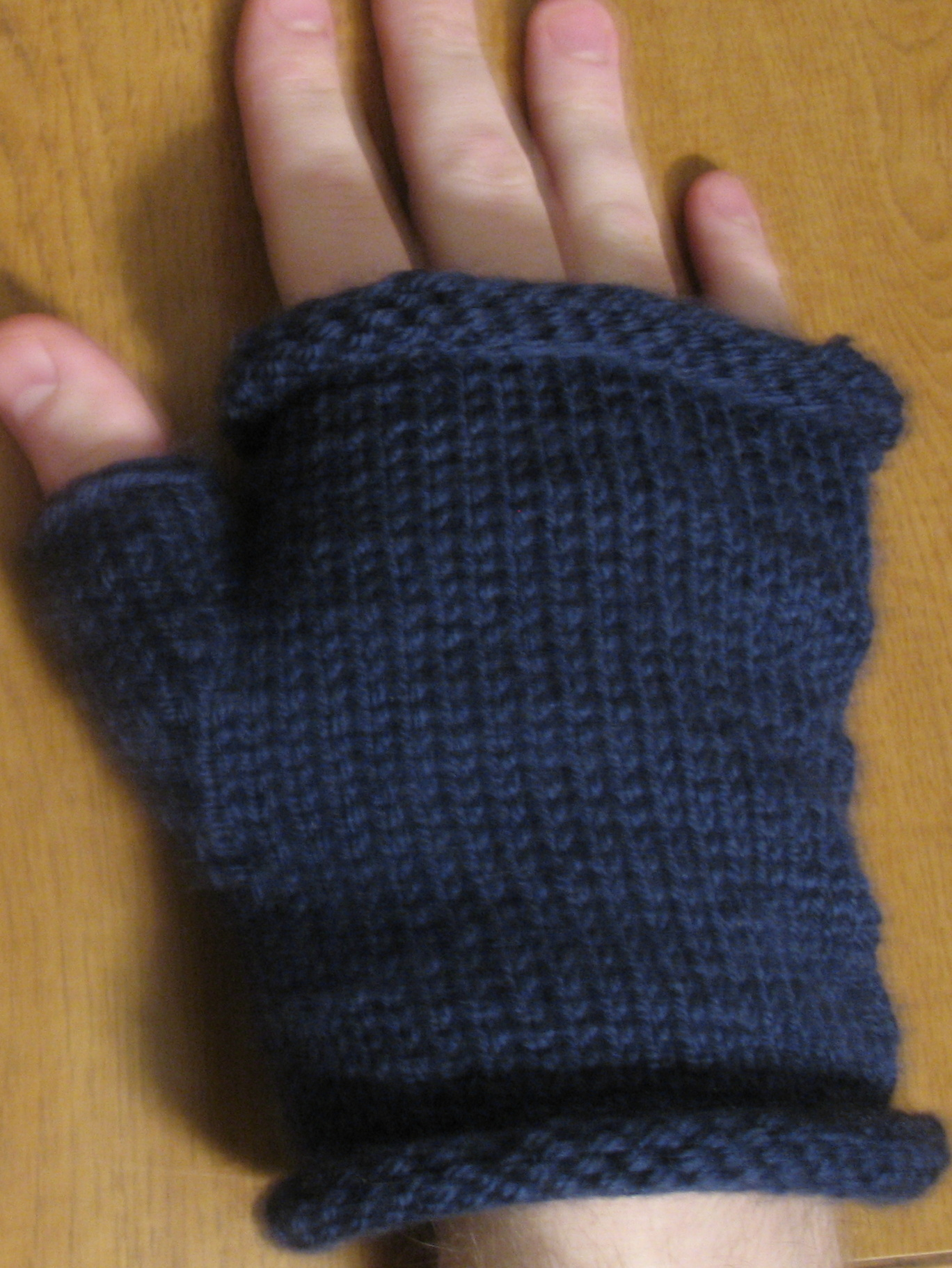 Mens Fingerless Gloves Knitting Pattern Tea Time Fingerless Gloves