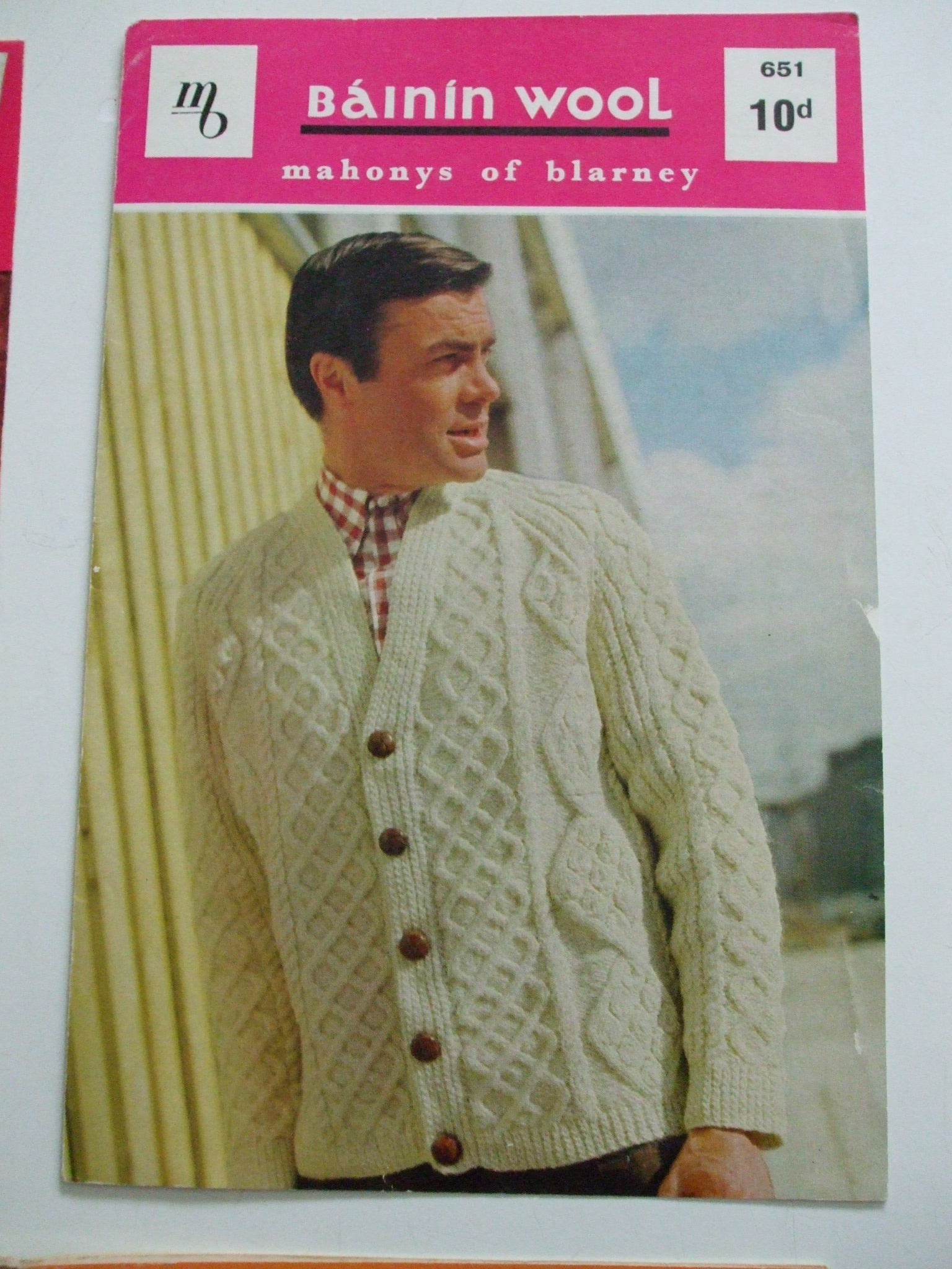 Mens Knit Patterns Mens Aran Jacket Sweater Cardigan Knitting Pattern Mahonys Of Blarney No 651