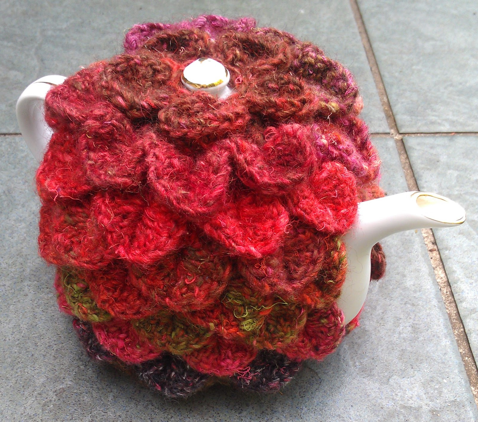 Patterns For Knitted Tea Cosies Craft A Cure For Cancer Free Tea Cosy Patterns