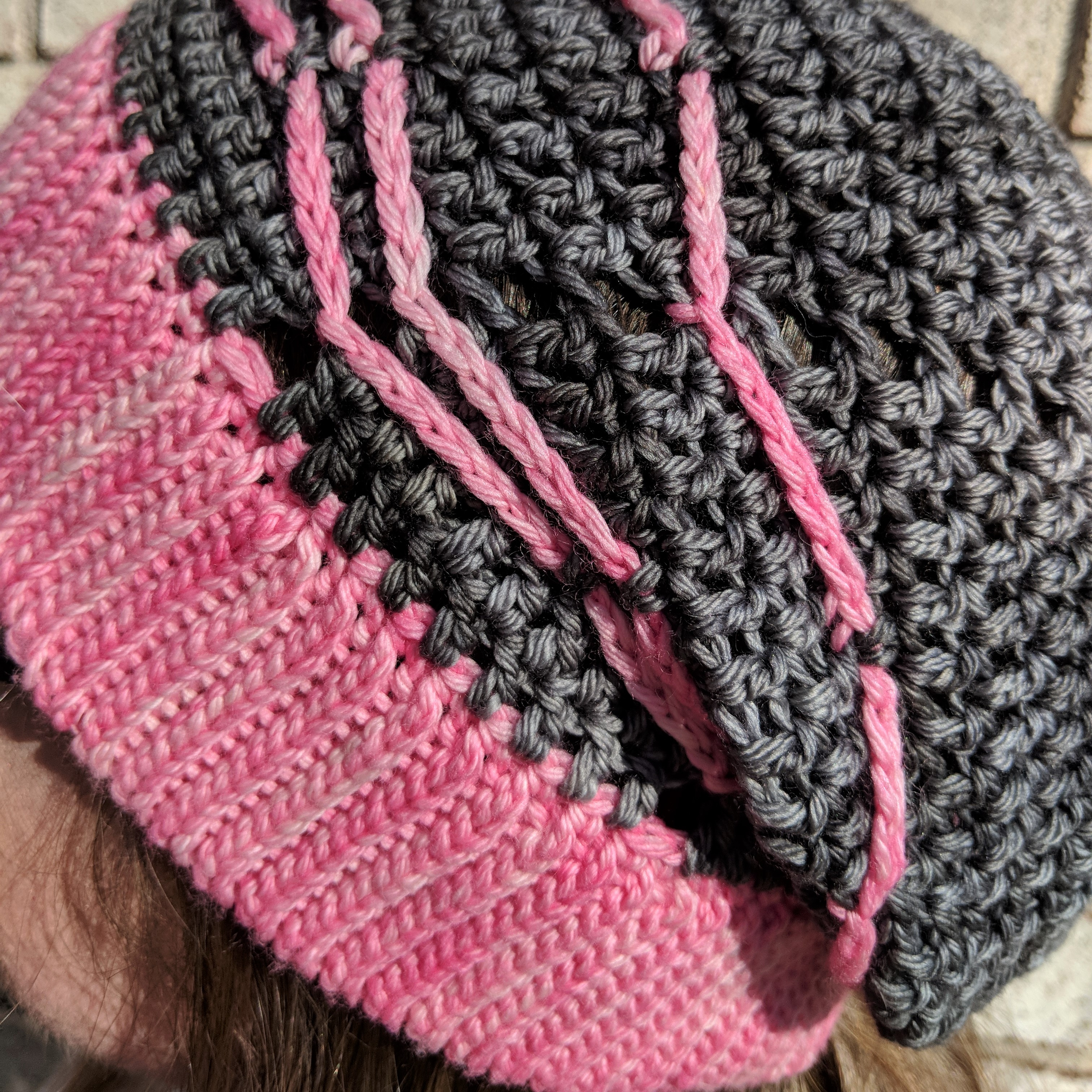 Spider Knitting Pattern 2018 Geek A Long Gwen Slouchy Hat Lattes Llamas