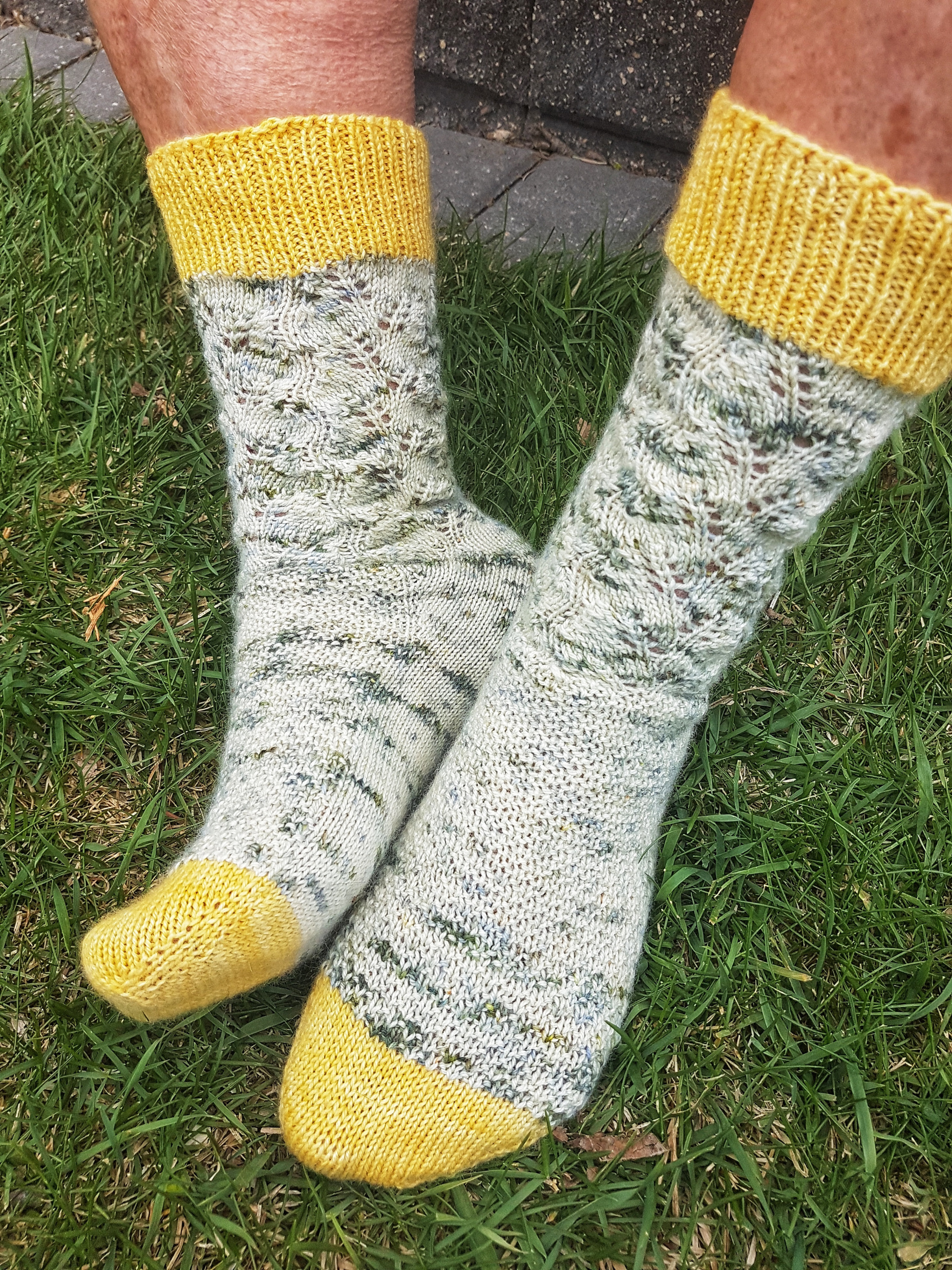 Toe Socks Knitting Pattern Knitting Pattern Straw Into Gold Toe Up Socks Fleegle Heel